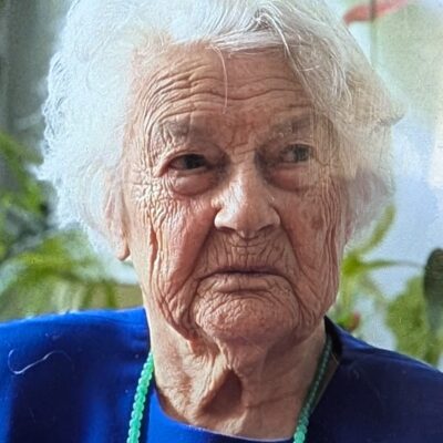 Nekrolog Amalia Damps